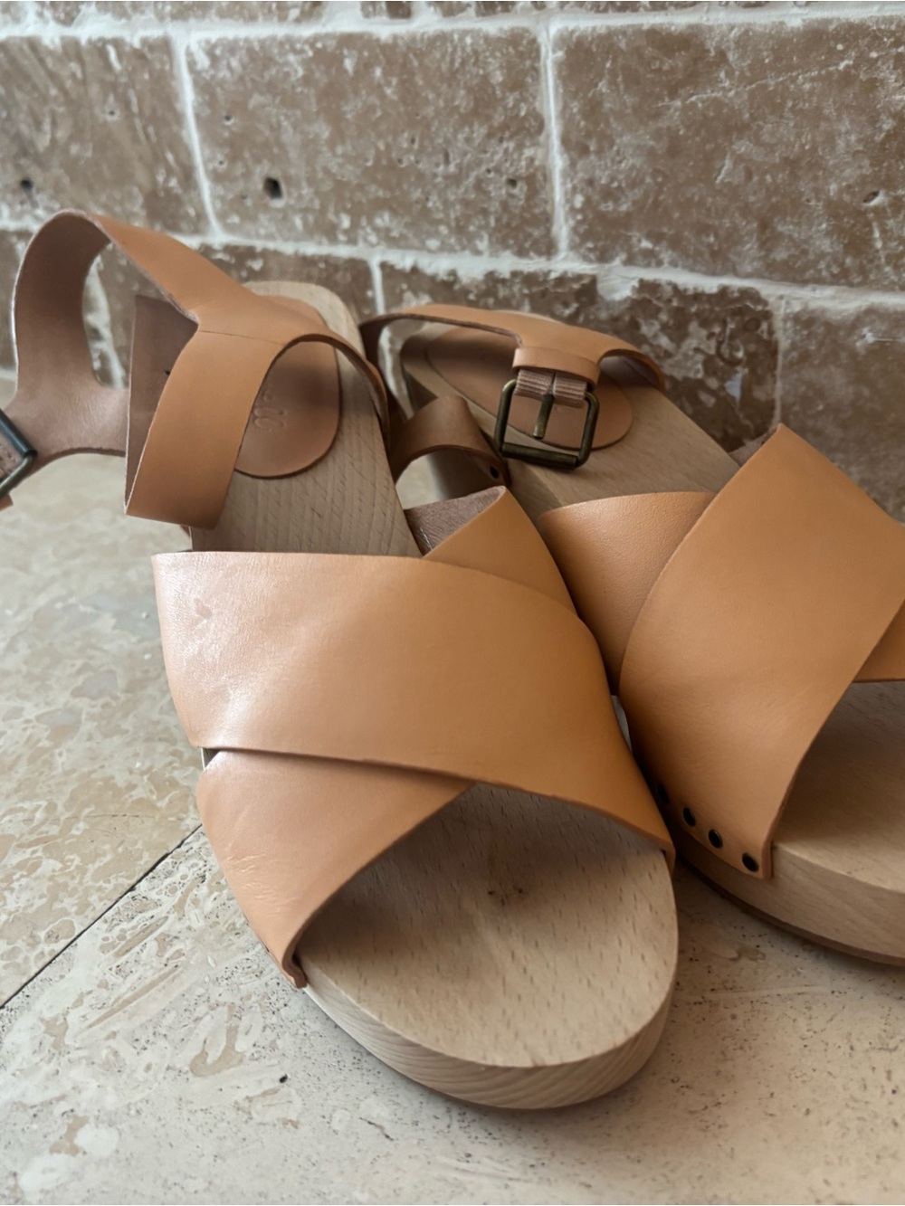 Madewell Tan Leather Crossover Strap Sandals